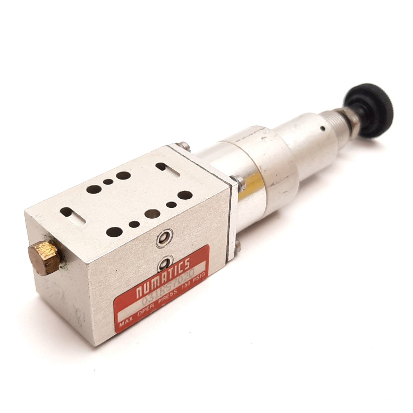 Used Numatics 031RS702O Manifold Regulator, Input: 150psi Max, Output: 0-100psi