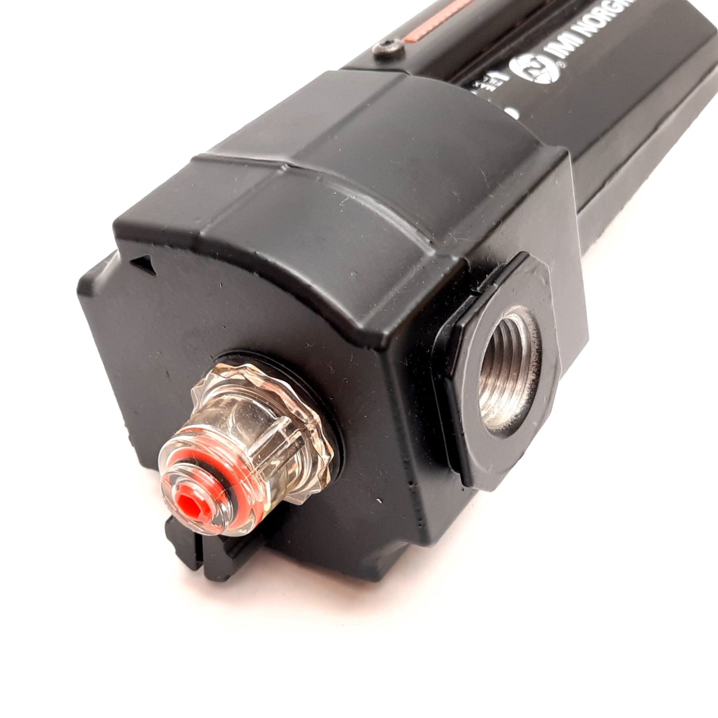 Used Norgren L74M-4AP-QDN Pneumatic Lubricator, Pressure: 250psi Max, Ports: 1/2" NPT