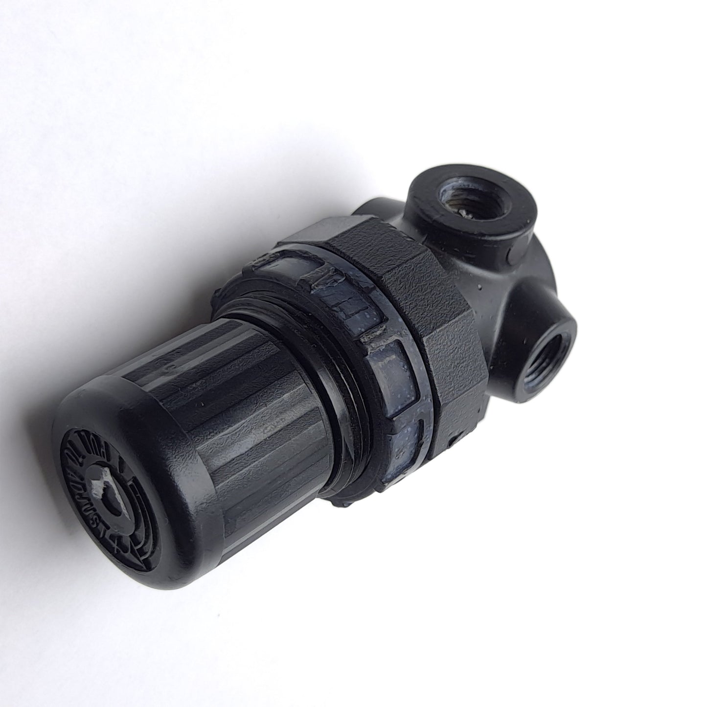 Used Norgren R07-100 RNKA Mini Regulator 1/8" PTF Ports, 14 SCFM, 5 to 100 Psi