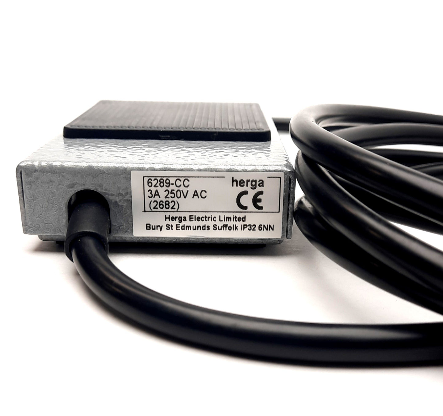 New – Open box Herga 6289-CC General Purpose Foot Switch, 3Amp, 250V, SPCO, 3 Core + Ground