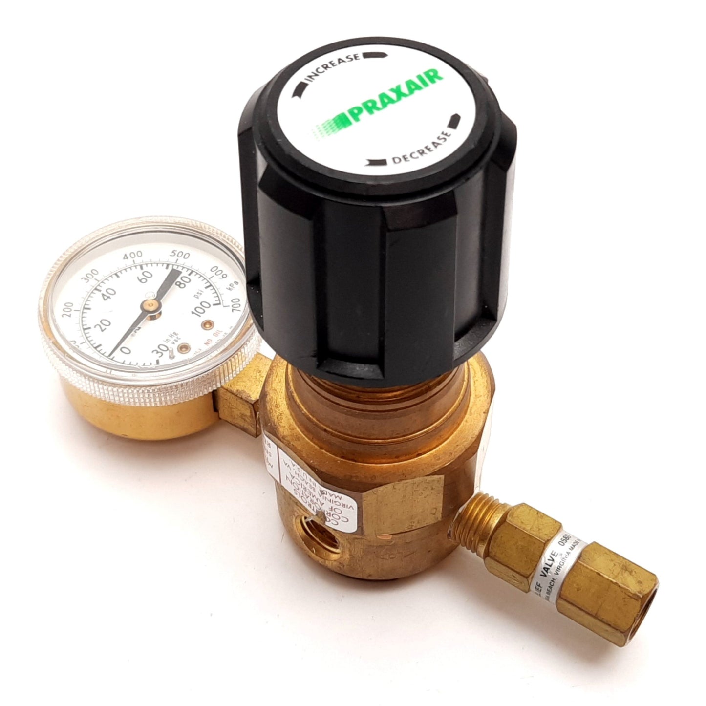 Used Concoa 4052001-000 Gas Regulator, In: 3000psi Max, Out: 0-50psi, W/ 100psi Gauge