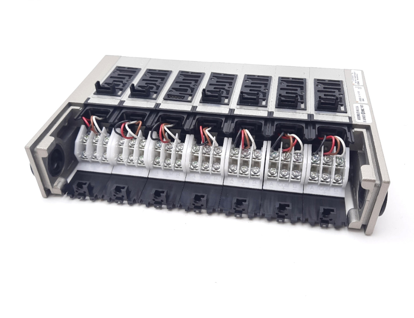 New SMC NVV5FS2-01T1-071-02T Pneumatic Manifold Plug-In 7 Stations 1/8" NPT 1/4" NPT