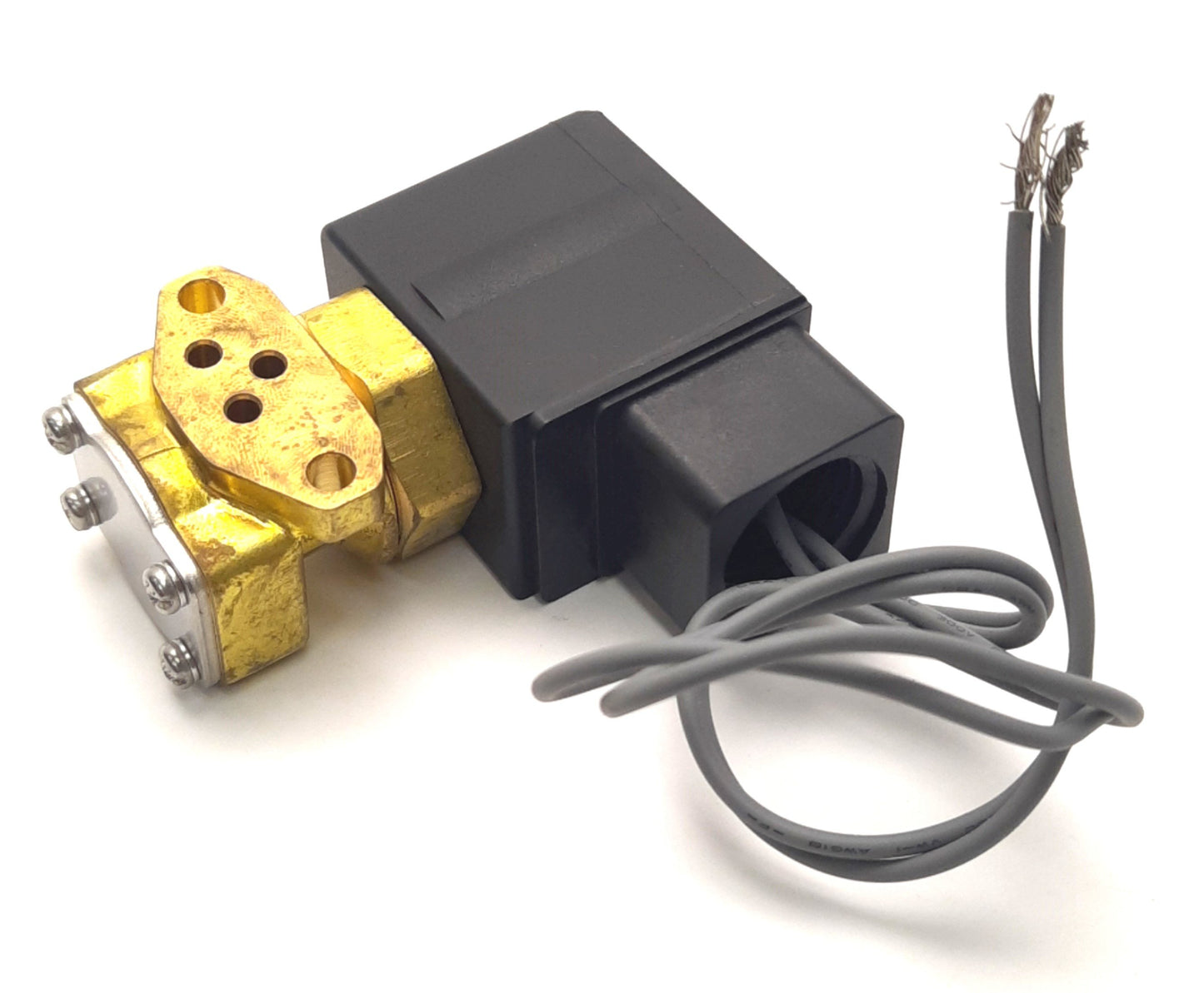 Used SMC VX3115D-00-3C1 Solenoid Valve, Direct Operated, 3 Port, 1.5mm, 120v AC Coil
