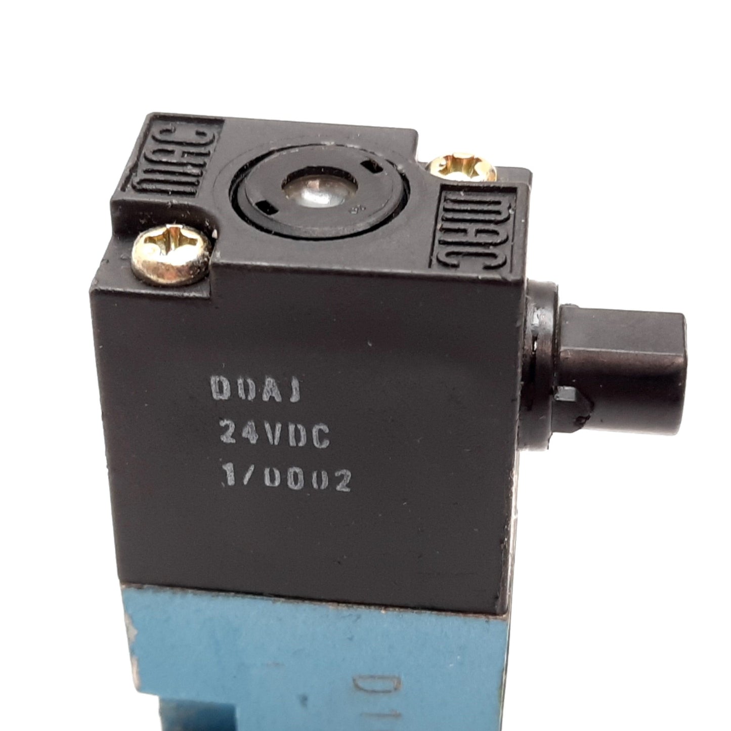 Used Mac 45A-M00-DDAJ-1FM Solenoid Valve, 2-Position 4-Port, 24VDC, Vacuum to 120psi