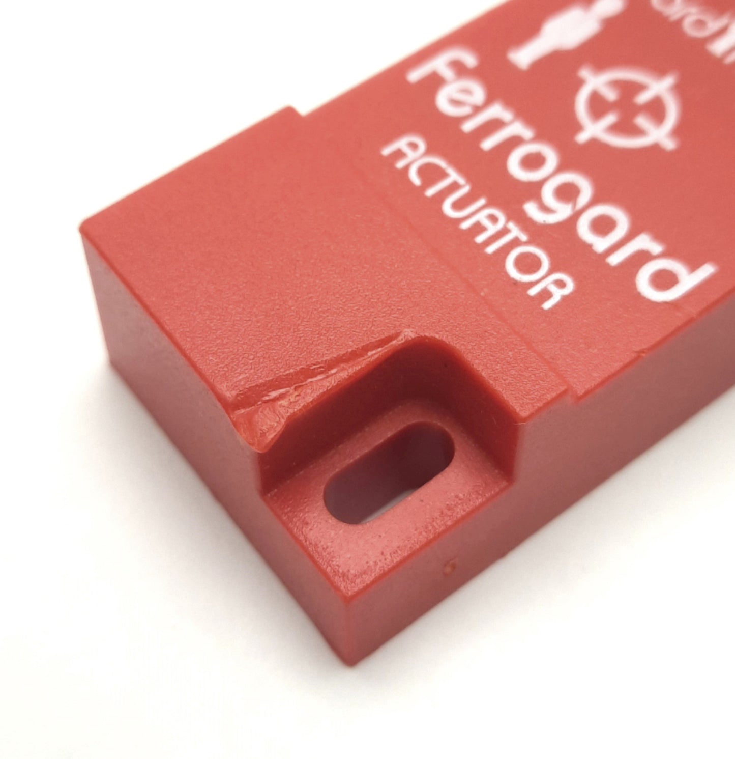 Used Allen Bradley 440N-G02009 Guardmaster Safety Switch + Actuator, 250v AC 2A NC