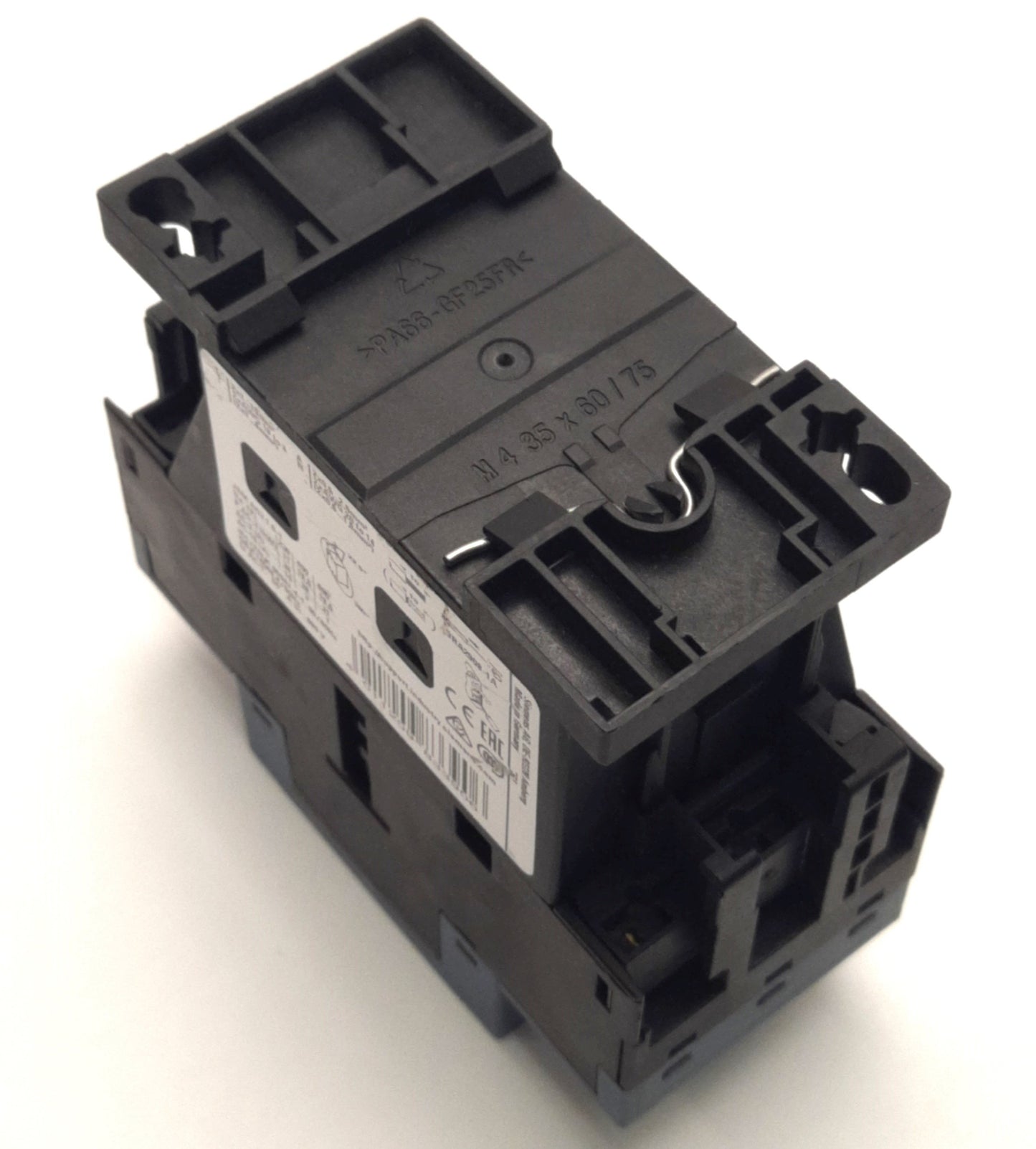 New – Open box Siemens 3RT2028-2AK60 Contactor, 3PST-NO 38A 400VAC, 1CO Aux, 110-120VAC Coil