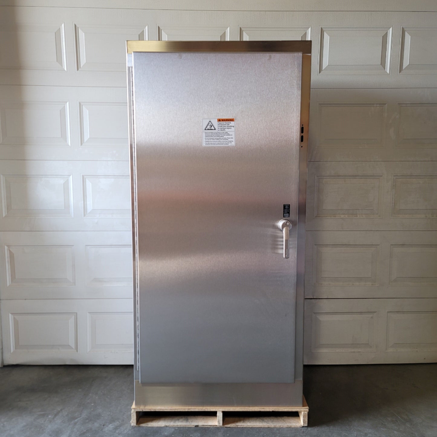 New Hoffman A84XM4024SSN4 Floor Mounted Stainless Steel Enclosure 84"x 40"x 24"