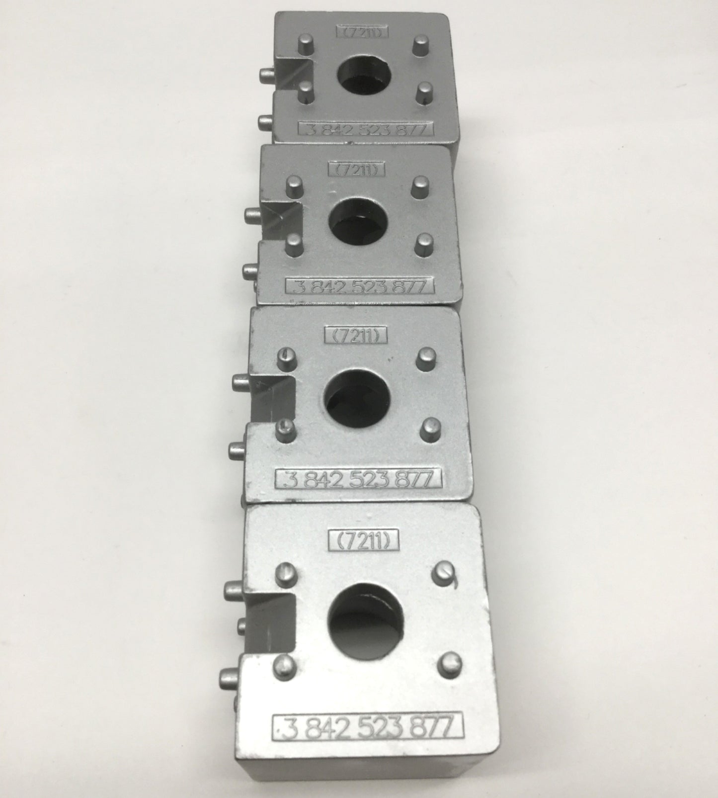 Used Lot of 4 Bosch 3 842 523 877 Aluminum Profile Cubic Corner Joint Connector 45mm