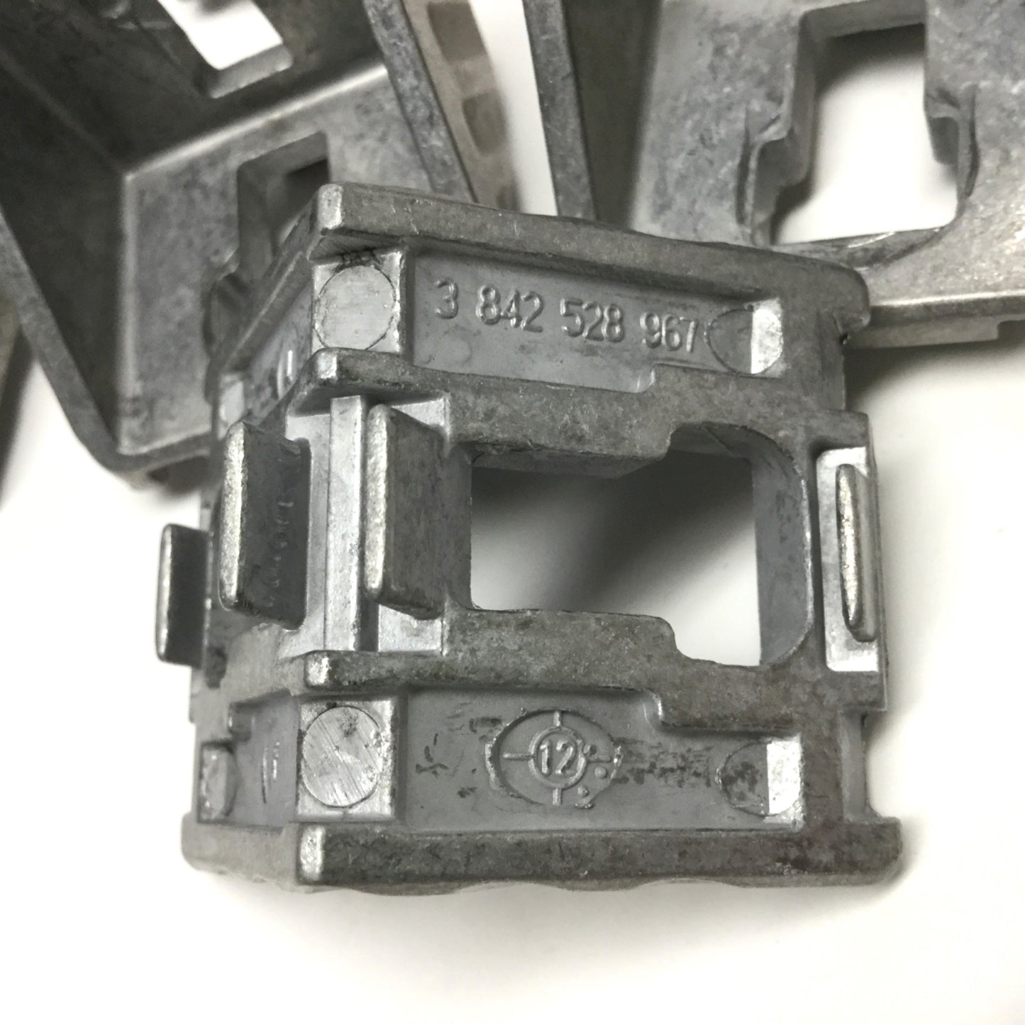 Used Lot of 8 Bosch 3842528967 Aluminum 40x40 Gusset Connector Bracket, 10mm Slot