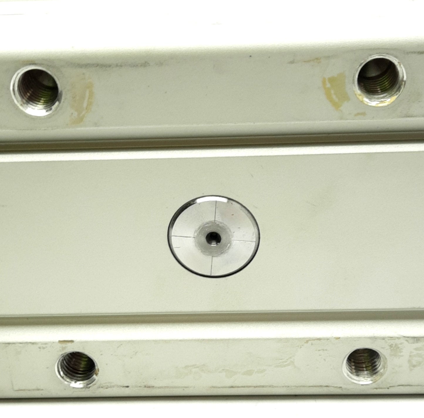 Used SMC CDRA1BS100-180Z Rotary Actuator, 100mm Bore, 180ø, 1.0MPa, 3/8" Rc