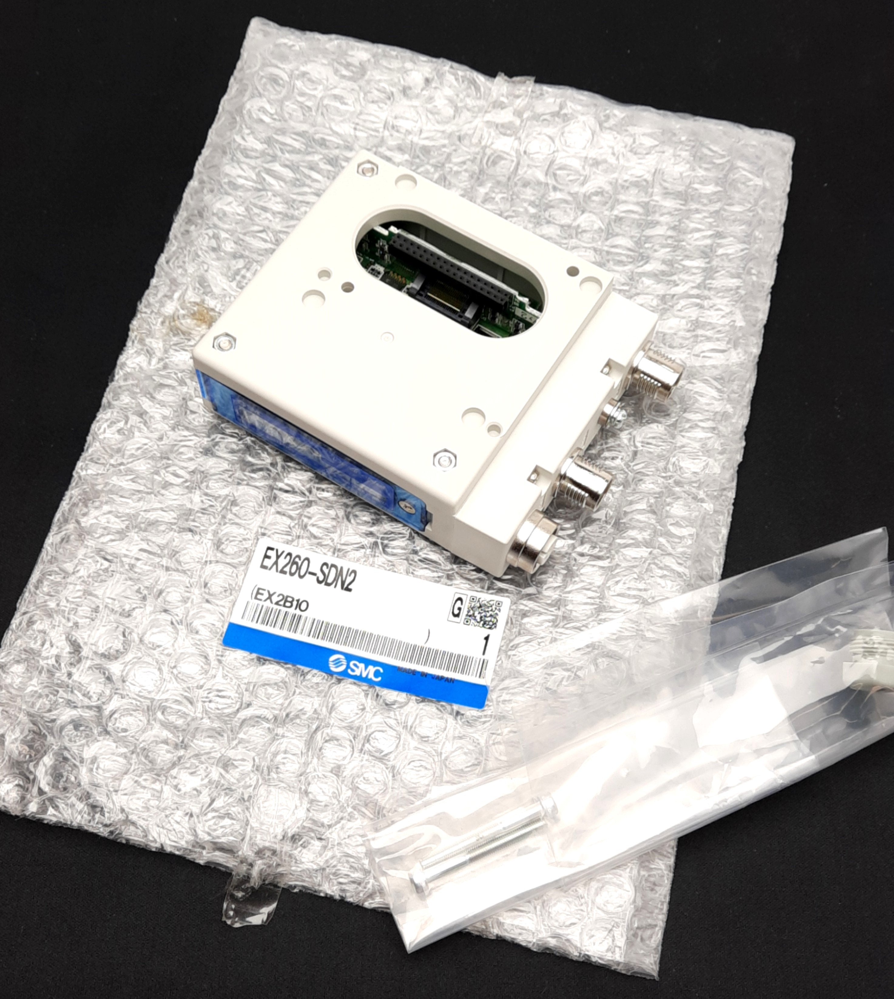 SMC EX260-SDN2 DeviceNet Serial Interface Module 32 Outputs, 24VDC, M1 ...