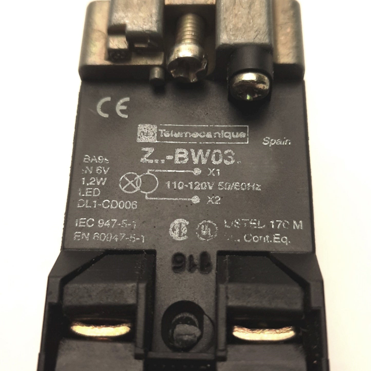 Used Schneider Electric ZB4BW035 Selector Switch 3-Pos, Stay Put, NO&NC, 120v AC