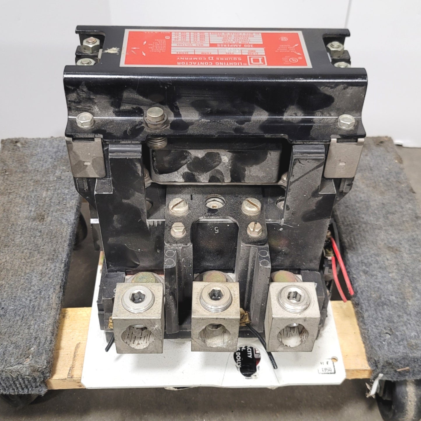 Used Square D 8903 SX0 2 Lighting Contactor 3-Pole, 600VAC/250VDC, 300A, 480VAC Coil