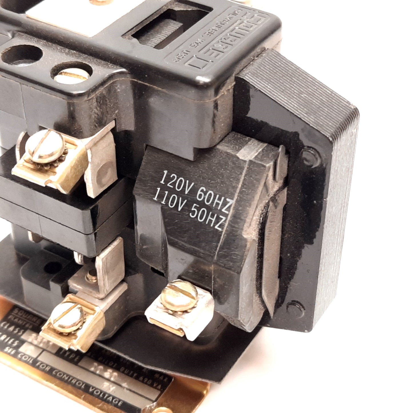 Used Square D 8501 D020 Control Relay, DPST, Coil: 110/120VAC, Rating: 10A 600VAC