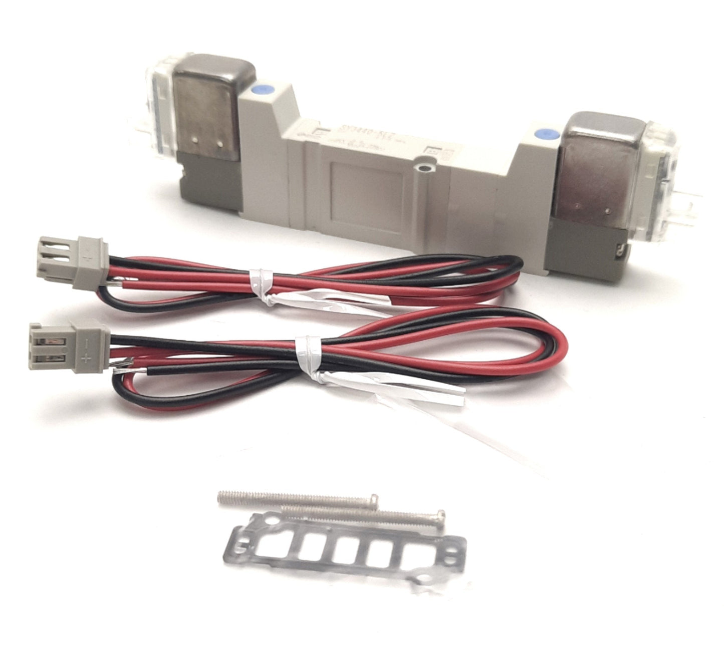 New SMC SY3440-5LZ Solenoid Valve 5 Port, 3-Pos Exhaust Center, 24v DC Coil