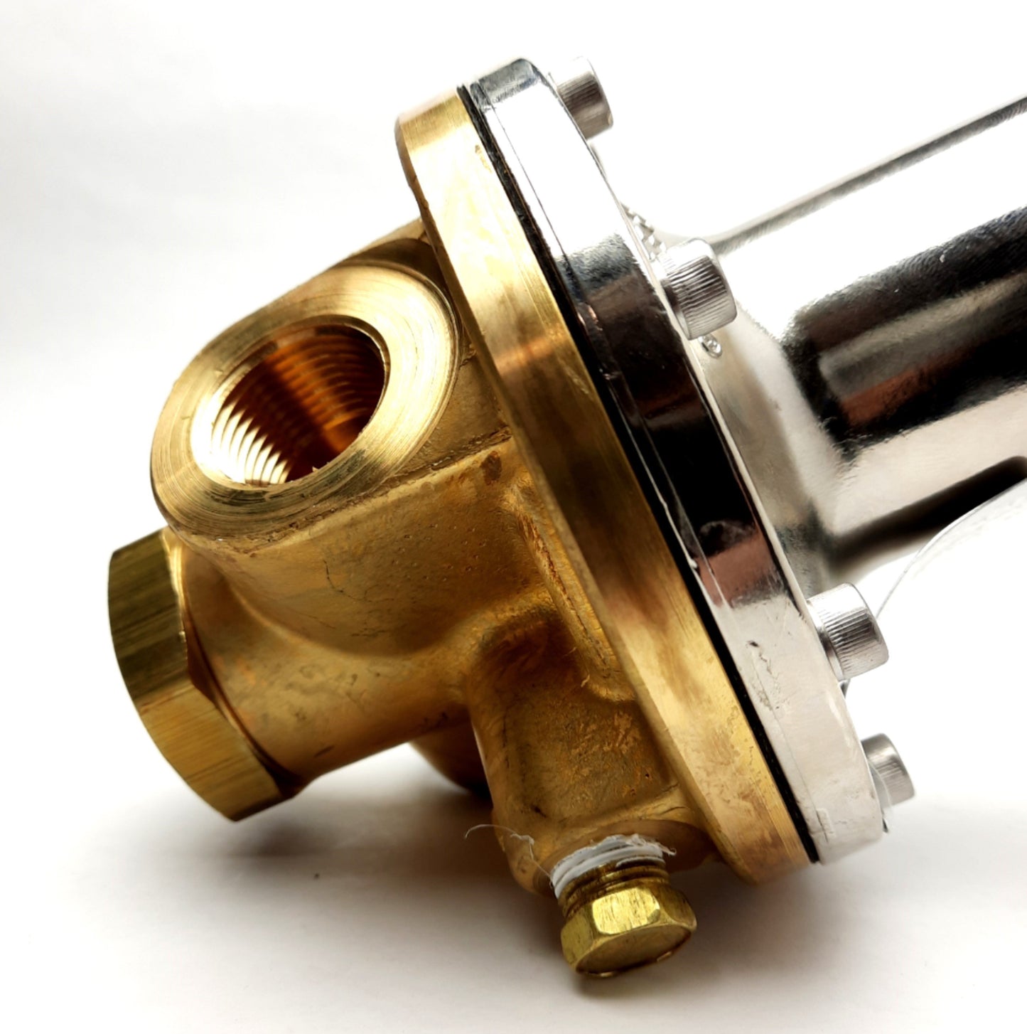 New REGO 1786B Heavy Duty Gas Line Regulator, 435PSI MAX 40-110PSI, 3/4"FNPT, Brass