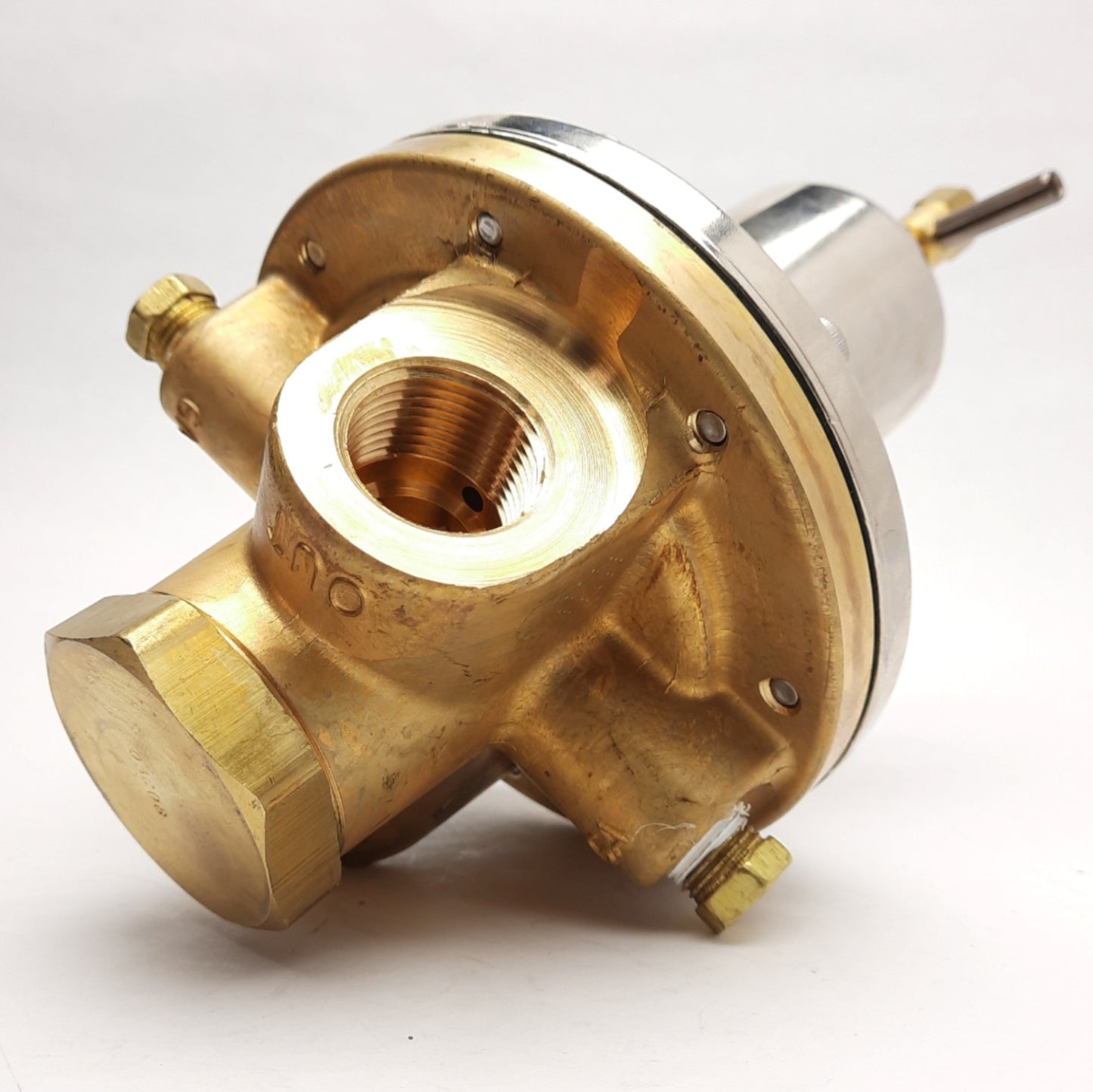 New REGO 1786B Heavy Duty Gas Line Regulator, 435PSI MAX 40-110PSI, 3/4"FNPT, Brass