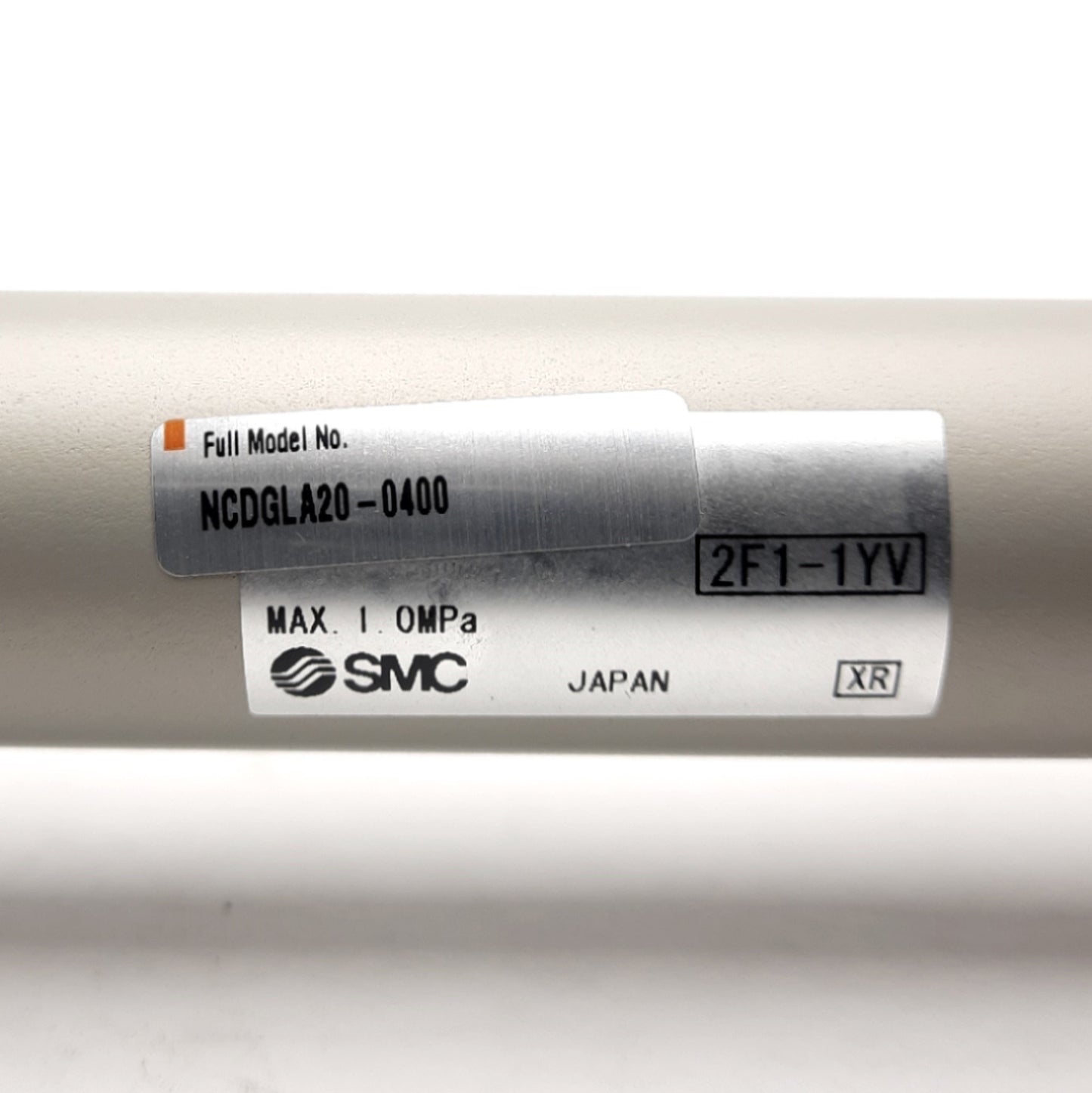 New SMC NCDGLA20-0400 Pneumatic Cylinder, 3/4" Bore, 4" Stroke, M5 x 0.8 Ports