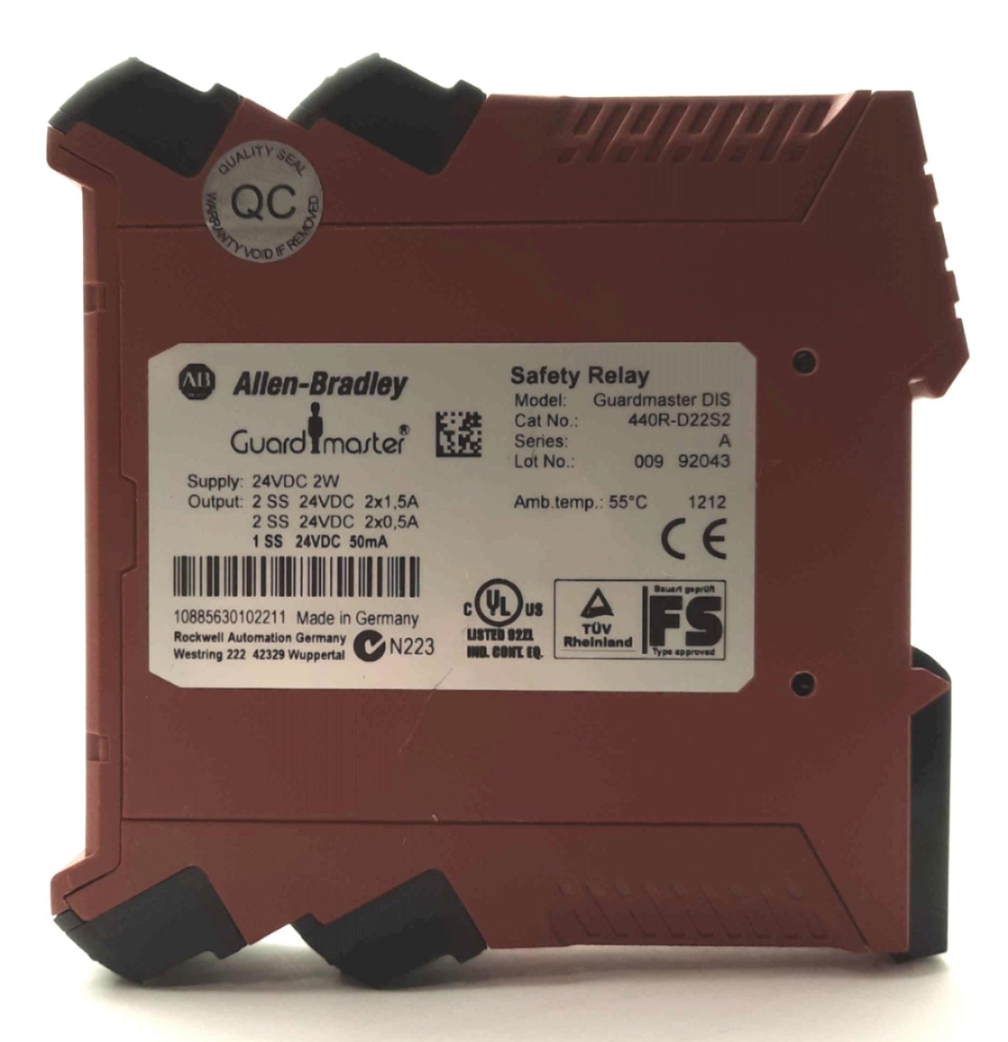 Used Allen Bradley 440R-D22S2 Guardmaster DIS Safety Relay 2x Safety In 4x SS Out 24V