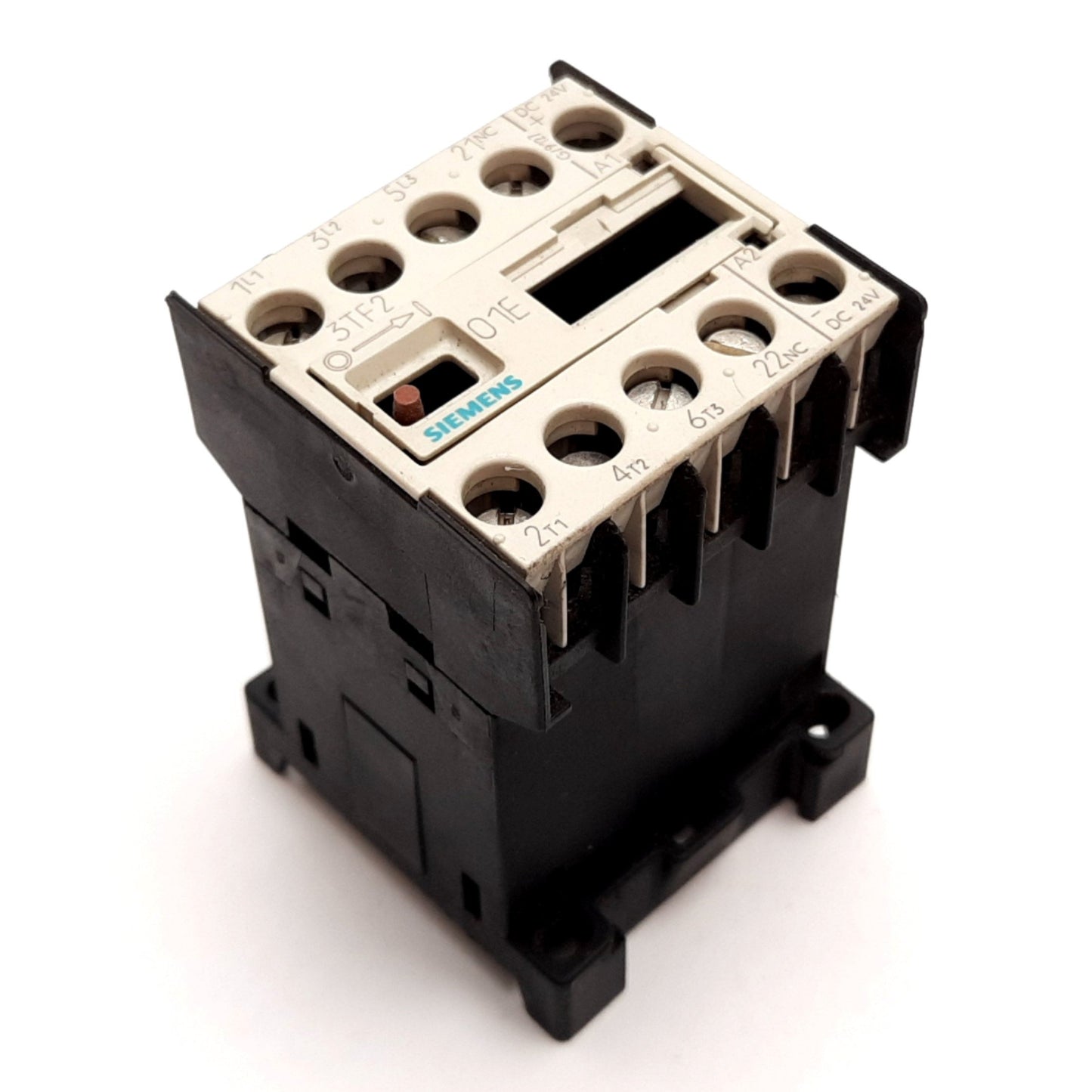 Used Siemens 3TF2001-0BB4 Contactor Relay, Control Voltage: 24VDC, Rating: 600VAC 16A