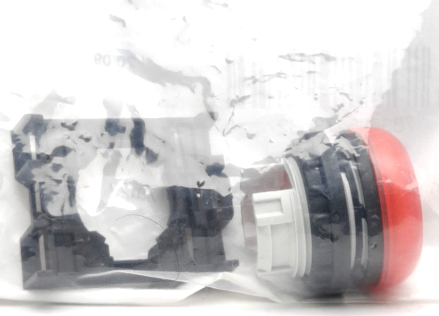 New Lot of 4 Eaton M22-L-R , 22.5mm Modular Flush Indicator Pilot Light, Red