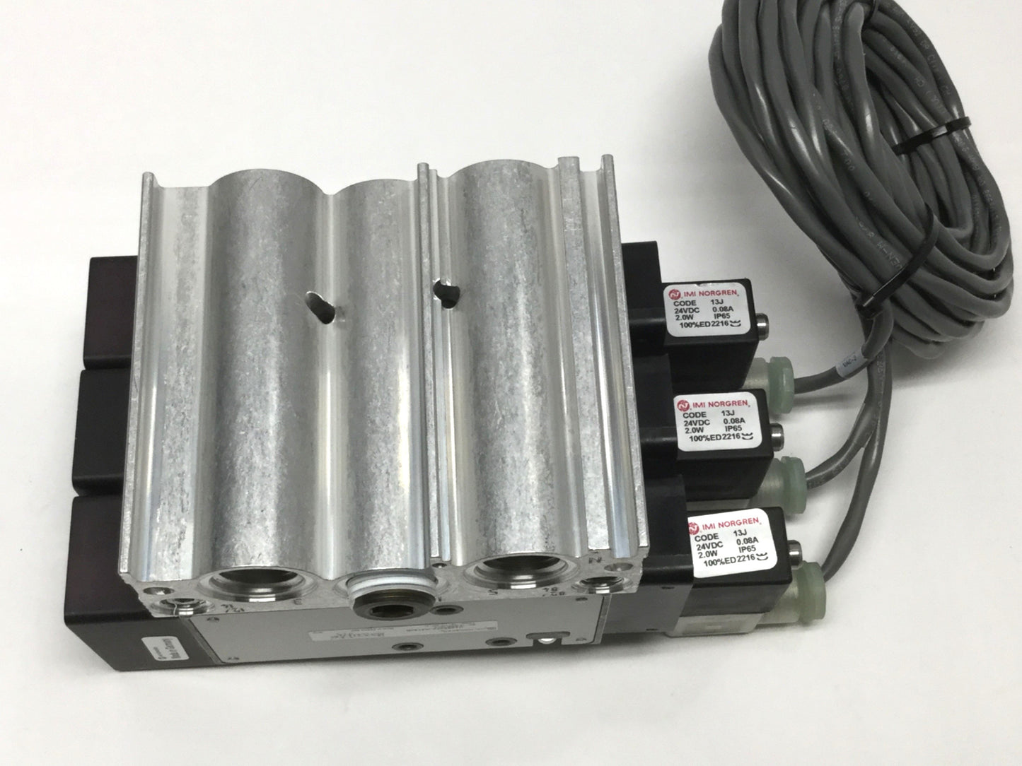 Used Norgren (3x) V62S527A-A313JB Solenoid Valves on Manifold, 5-Port 2-Pos, 24VDC