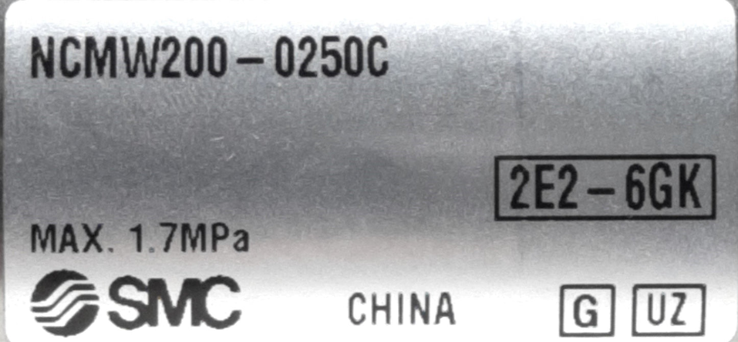 New SMC NCMW200-0250C Double Rod Cylinder 1.7Mpa 2" Bore 2.5" Stroke 1/4"Rc