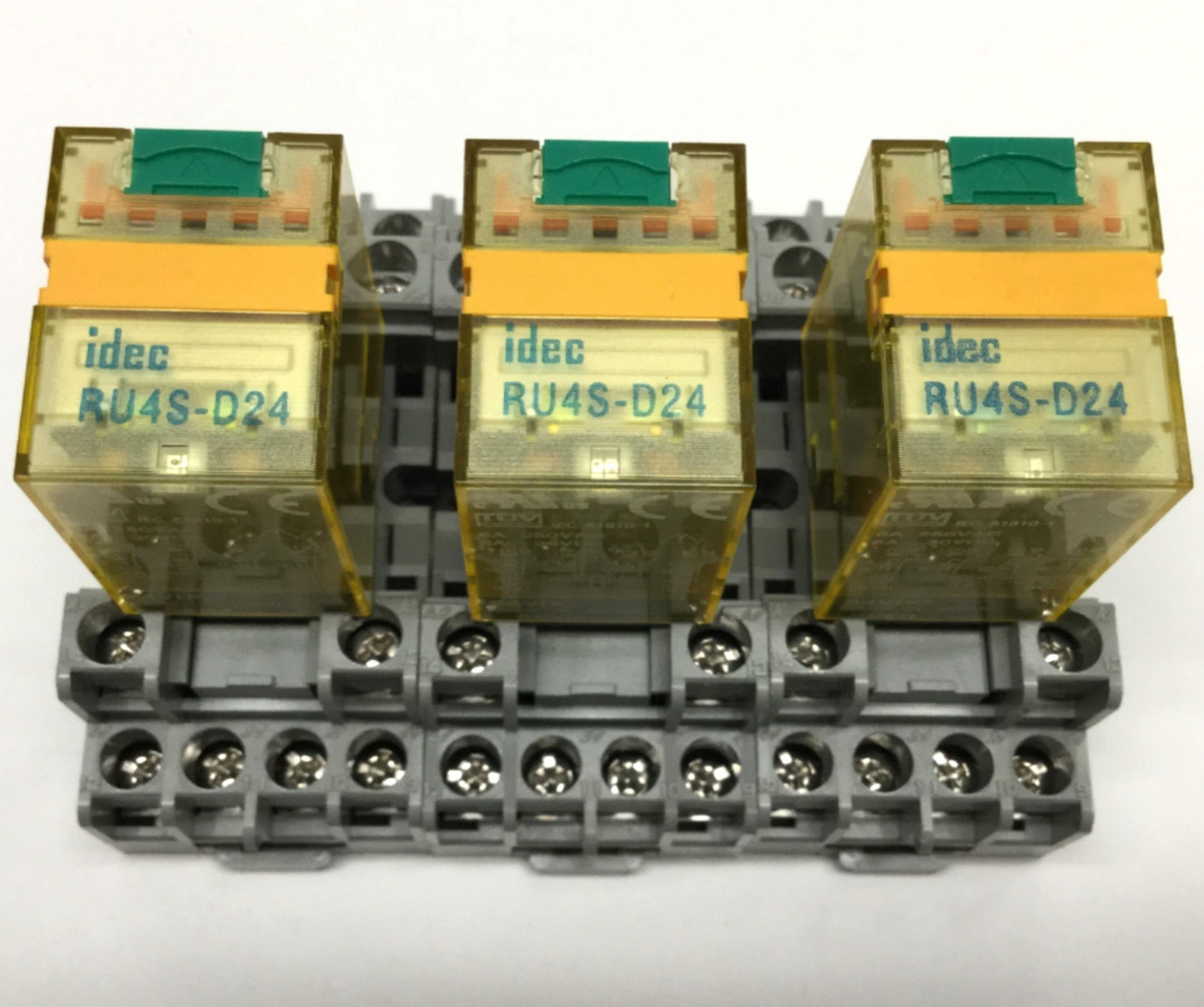 Used Lot of 3 IDEC RU4S-D24 Ice-Cube Control Relays 24VDC Coil, 6A 250VAC w/Sockets