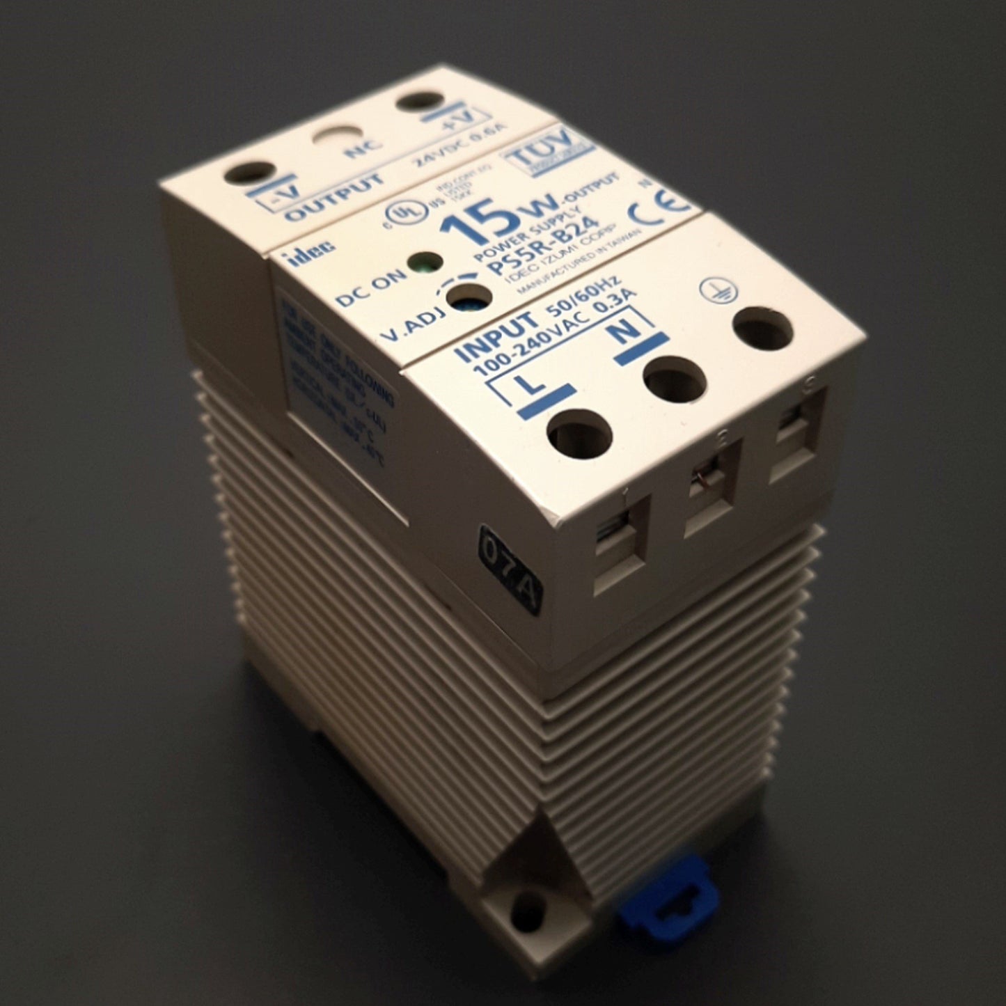 Used Idec PS5R-B24 DIN Rail Power Supply 100-240VAC Input 24VDC 0.6A Output