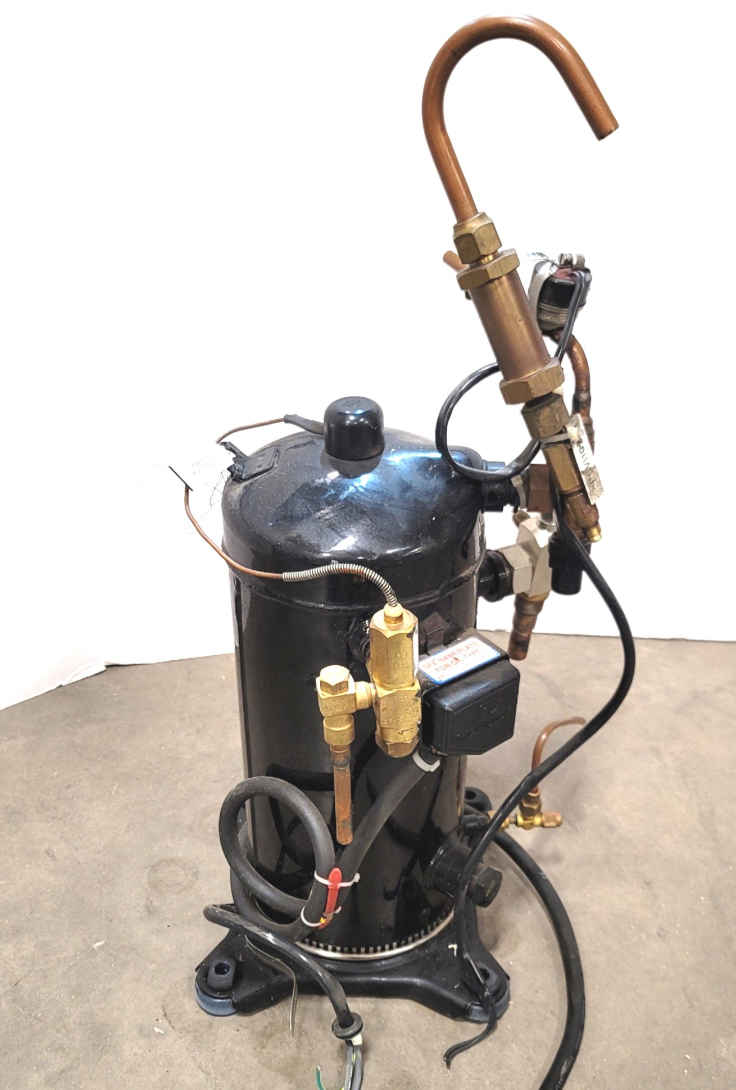 Used Emerson ZF09K4E-TFD-556 Copeland Low Temperature Scroll Compressor 3HP, 460VAC