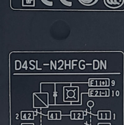 New – Open box Omron D4SL-N2HFG-DN Guard Lock Safety-Door Switch 24VDC Solenoid Lock, 5 Contact