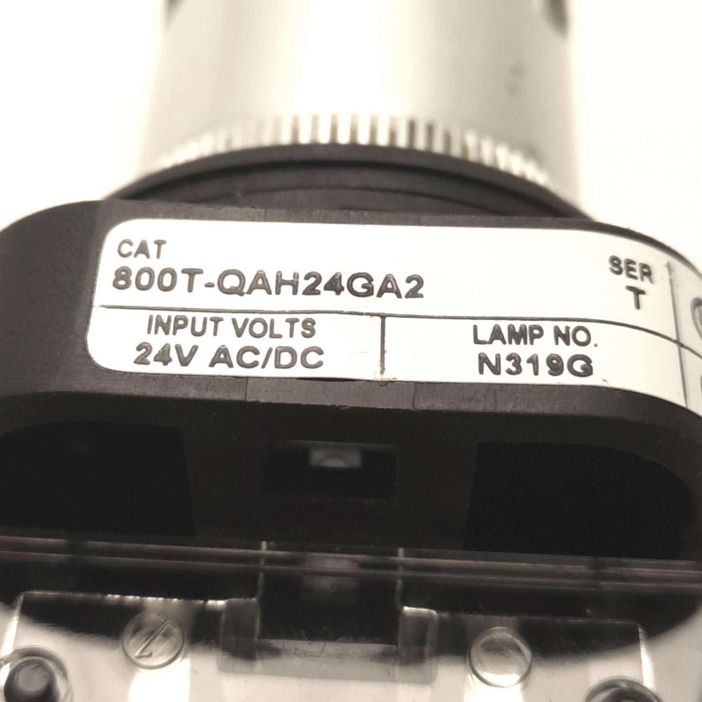 Used Allen Bradley 800T-QAH24GA2 Illuminated Pushbutton, w/Guard, Green, 24v AC/DC