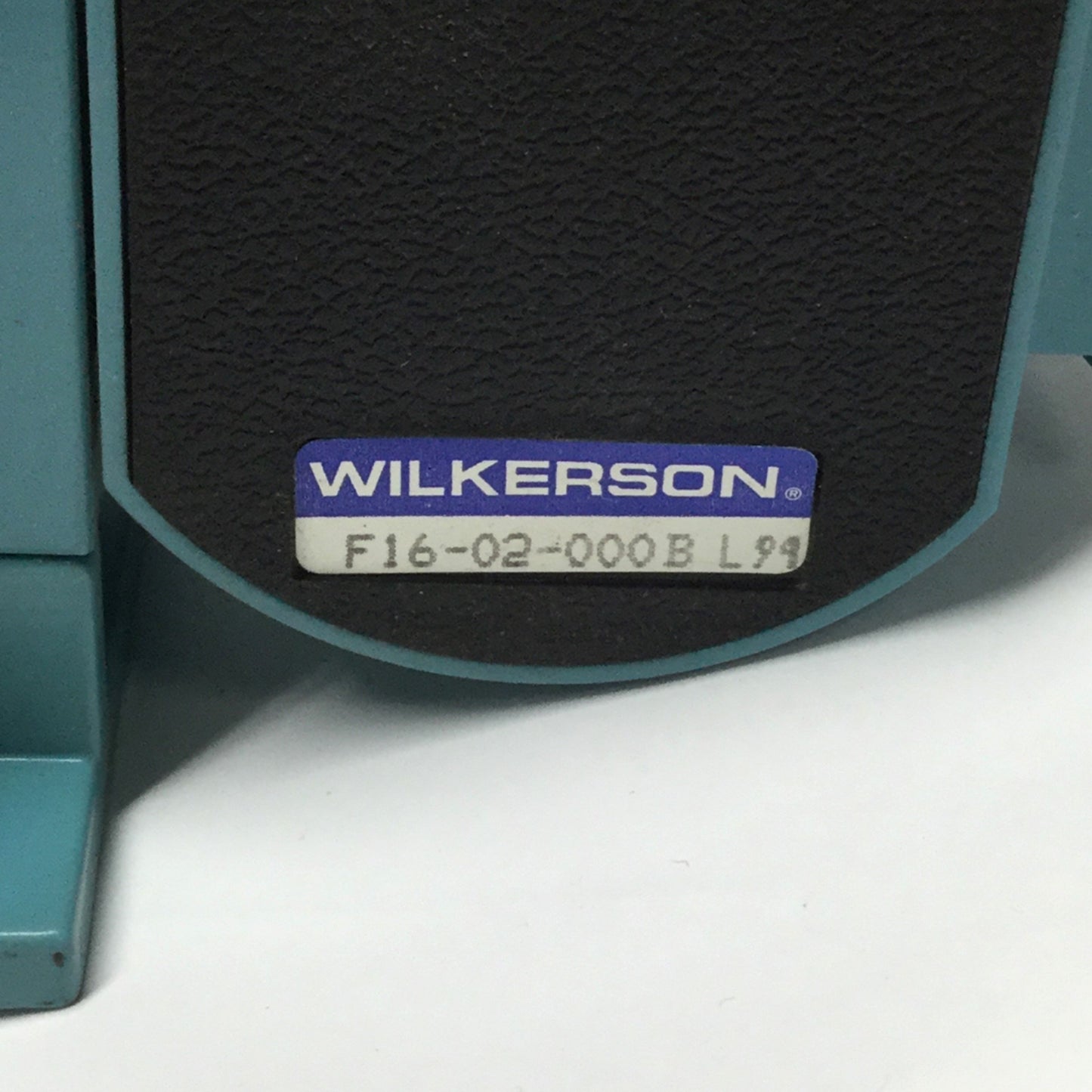 Used Wilkerson F16-02-000B Particulate Filter 1/4" NPT, 150psi Max Inlet, 5µm