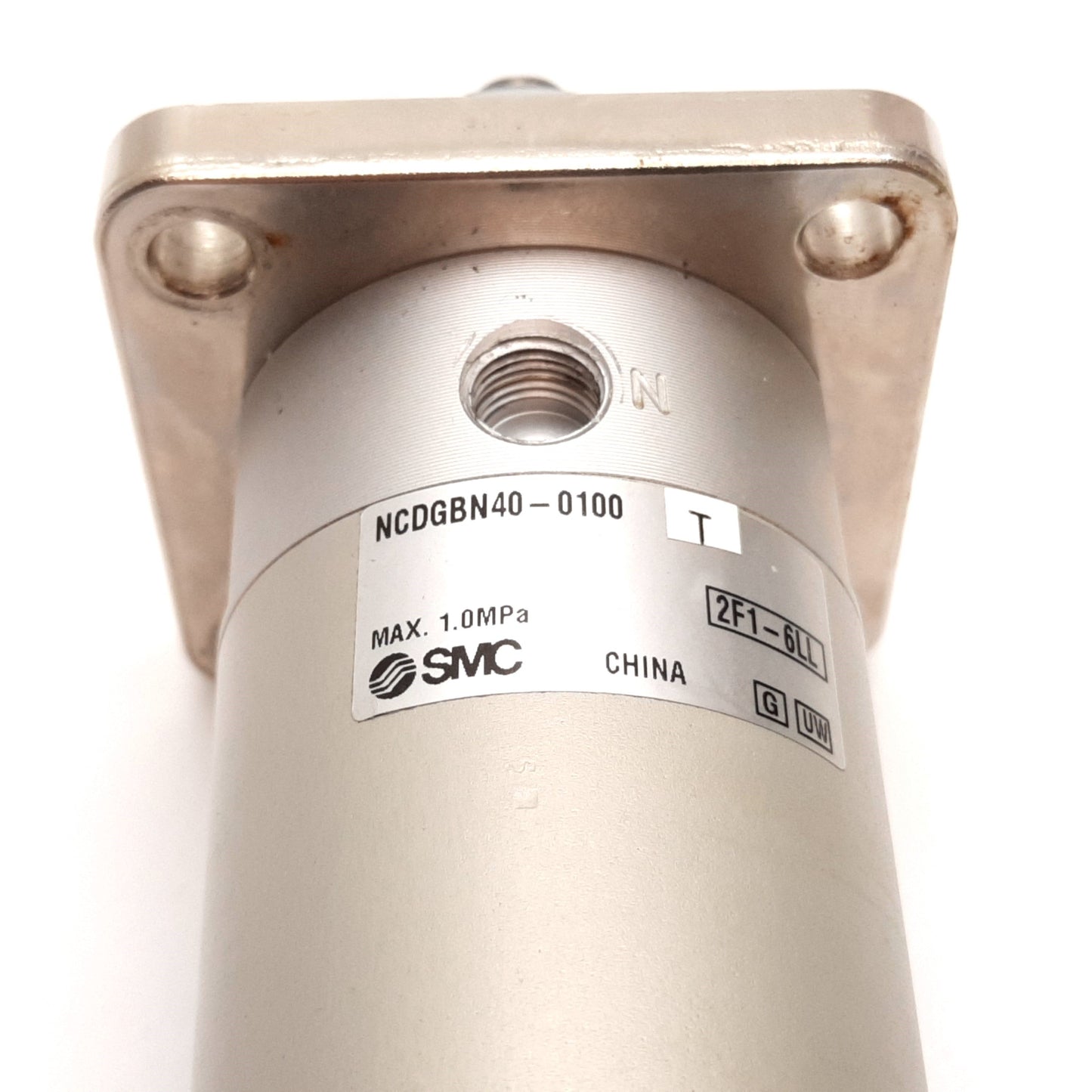 Used SMC NCDGBN40-0100 Pneumatic Cylinder, Bore: 40mm 1.5", Stroke: 1", 1.0MPa