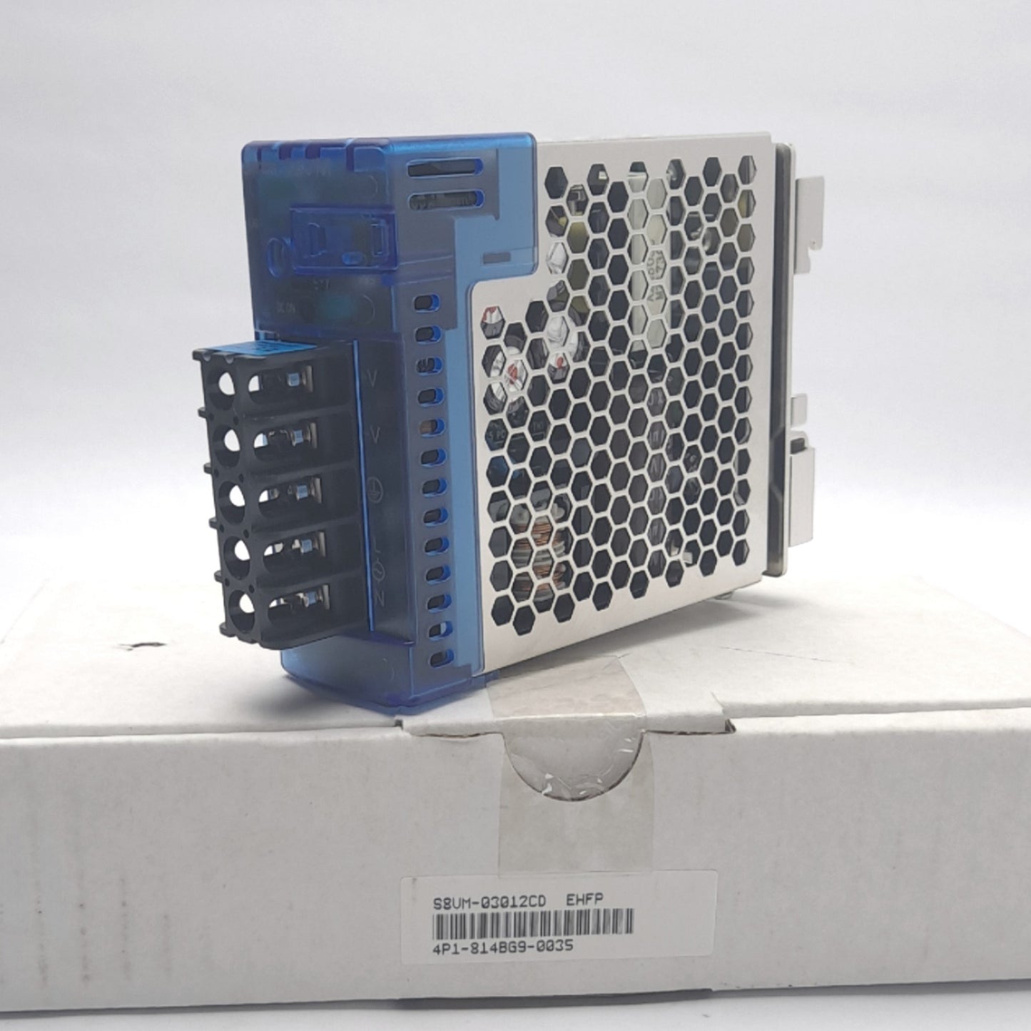 New Omron S8VM-03012 CD Power Supply, 30W, 100-240VAC 50/60Hz Input, Out: 12VDC 2.5A