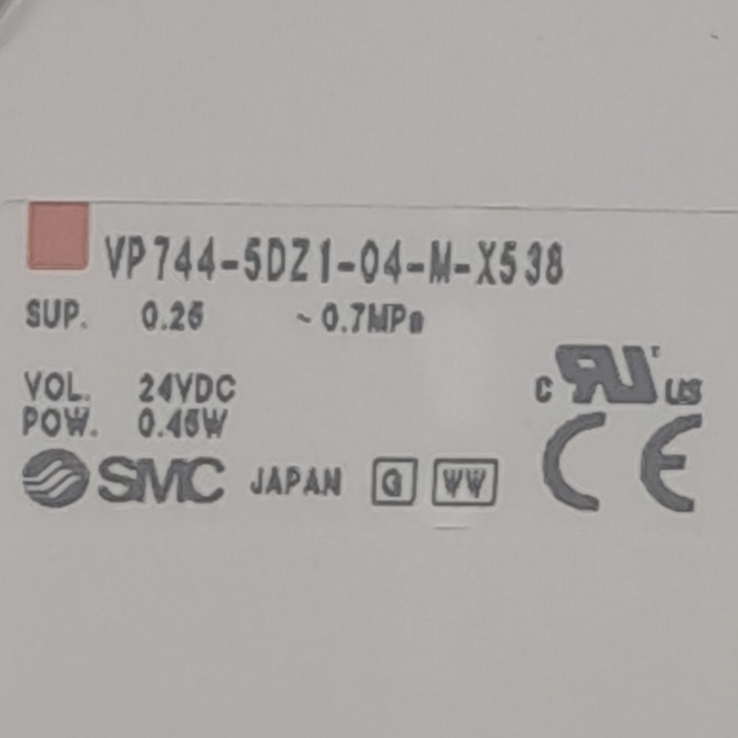 New SMC VP744-5DZ1-04-M-X538 Pressure Release Valves, 24VDC, 0.25-0.7MPa, 1/2" Port