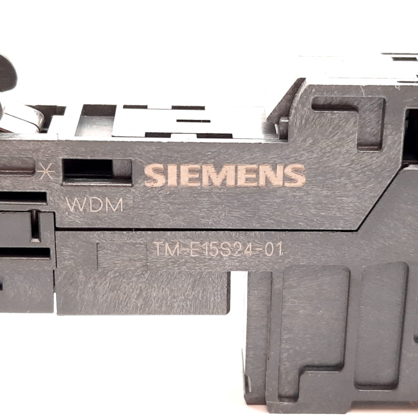 New – Open box Siemens 6ES7 193-4CB20-0AA0 Simatic Terminal Base E-Stand Module, DIN Rail