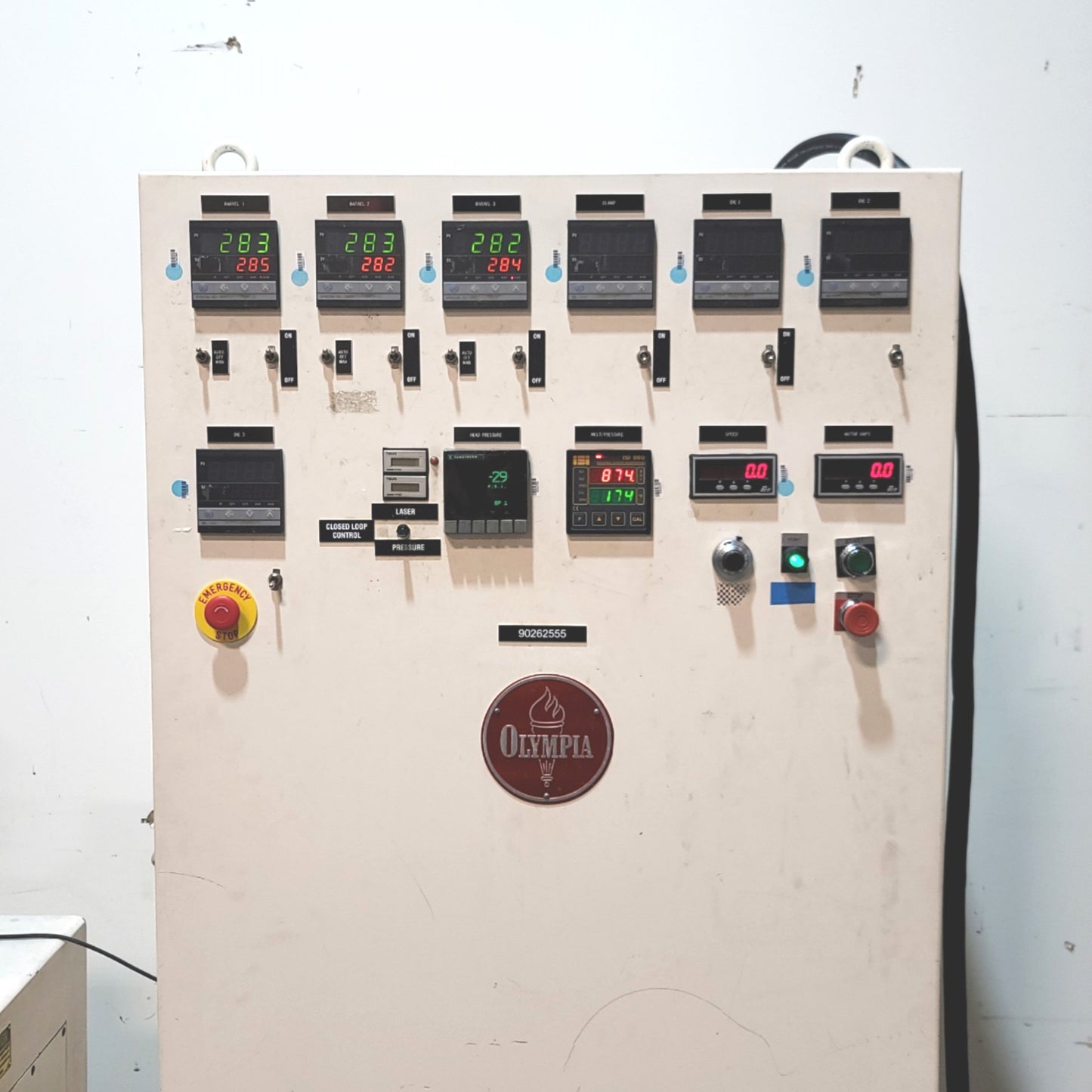 Used Olympia Tool & Machine Co. Plastic Extrusion Machine, 240VAC 3-Ph, 1.25" Screw