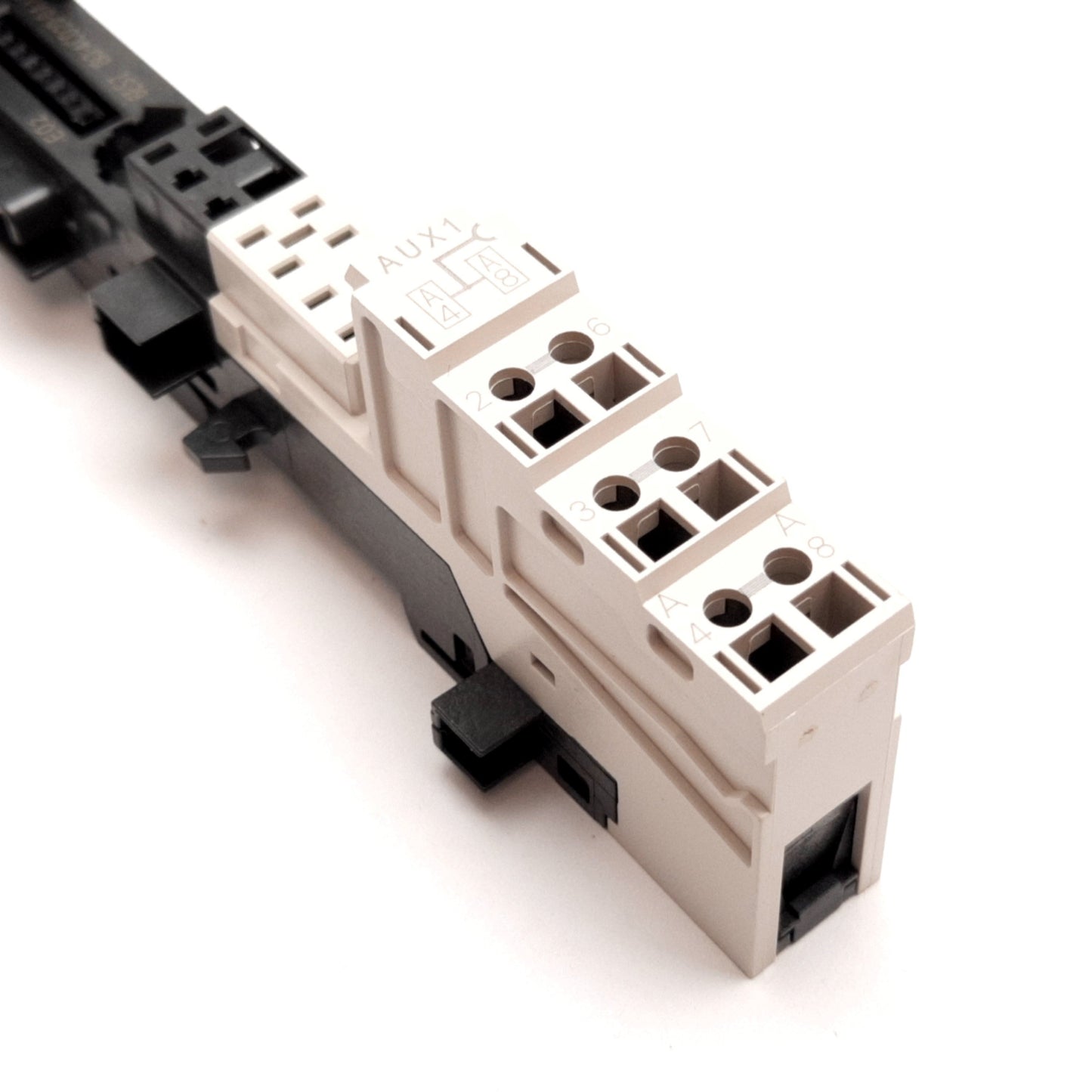 New Siemens 6ES7 193-4CD20-0AA0 Simatic Terminal Base E-Stand Module, DIN Rail