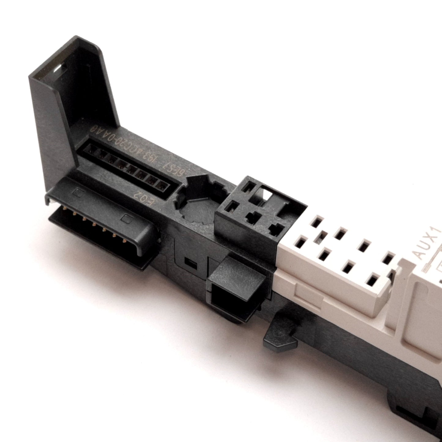 New Siemens 6ES7 193-4CC20-0AA0 Simatic Terminal Base E-Stand Module, DIN Rail