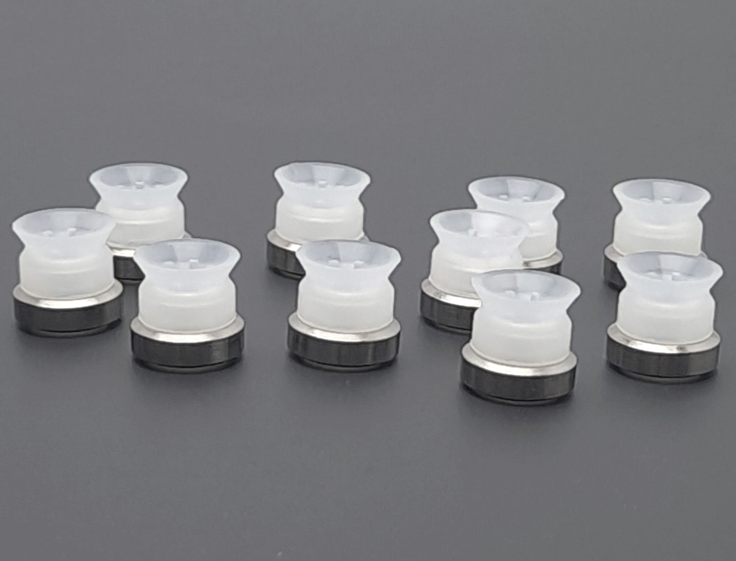 New Lot of 10 SMC ZP10CS Silicon Vacuum Pad, 10mm Dia., Flat with Ribs, Lock Ring