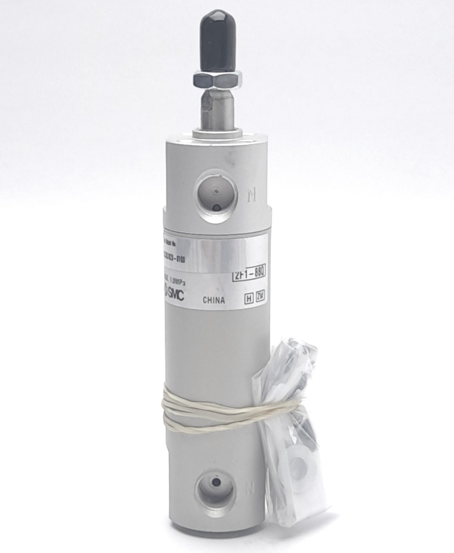 Used SMC NCDGUN20-0100 Round Body Cylinder, 3/4" Bore, 1" Stroke, 0.05-1.0MPa