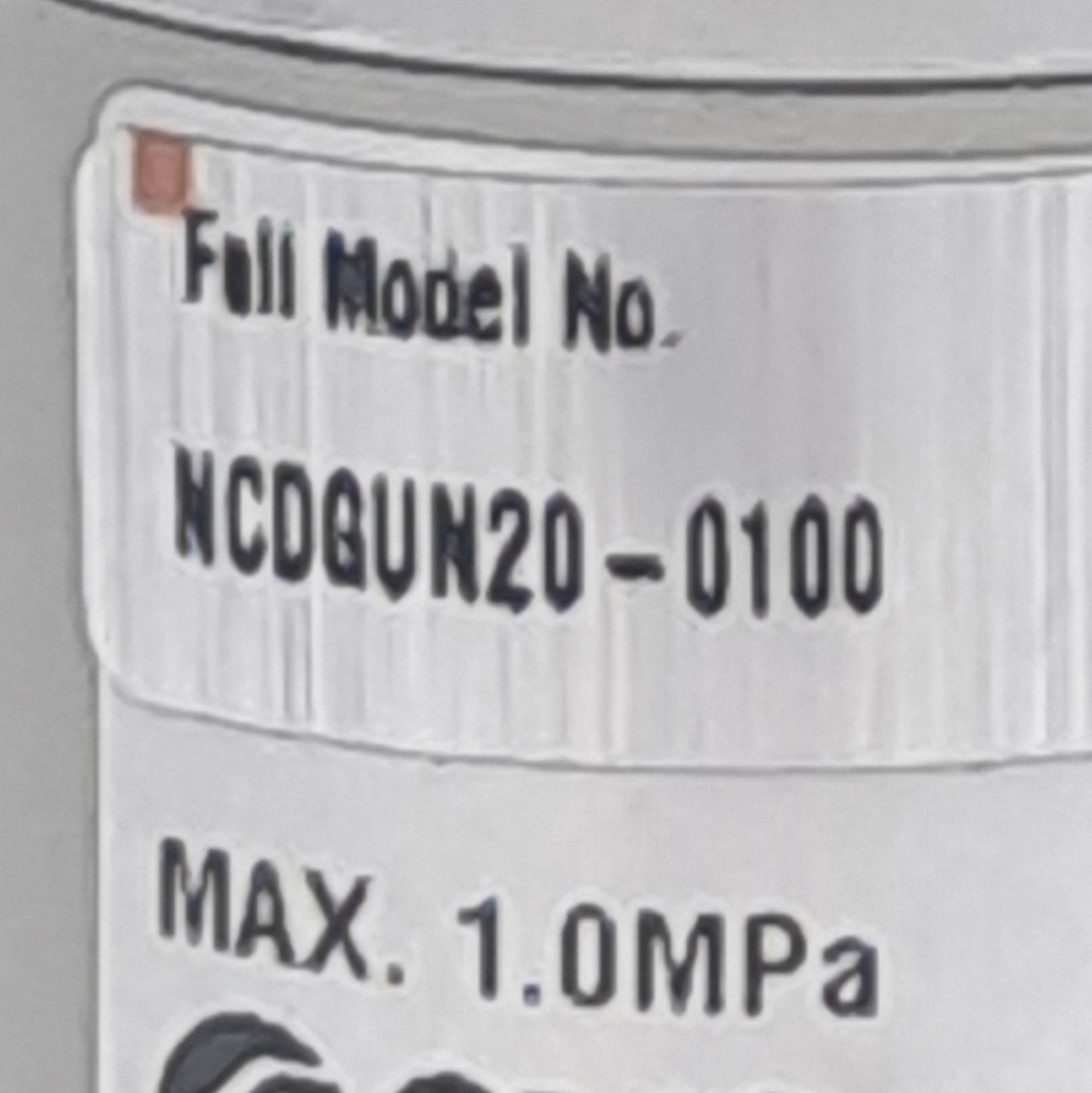 Used SMC NCDGUN20-0100 Round Body Cylinder, 3/4" Bore, 1" Stroke, 0.05-1.0MPa