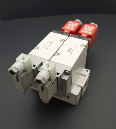 New SMC VP744-5YZ1-04N-S1-X538 Residual Pressure Release Valve 24VDC 0.25-0.7MPa