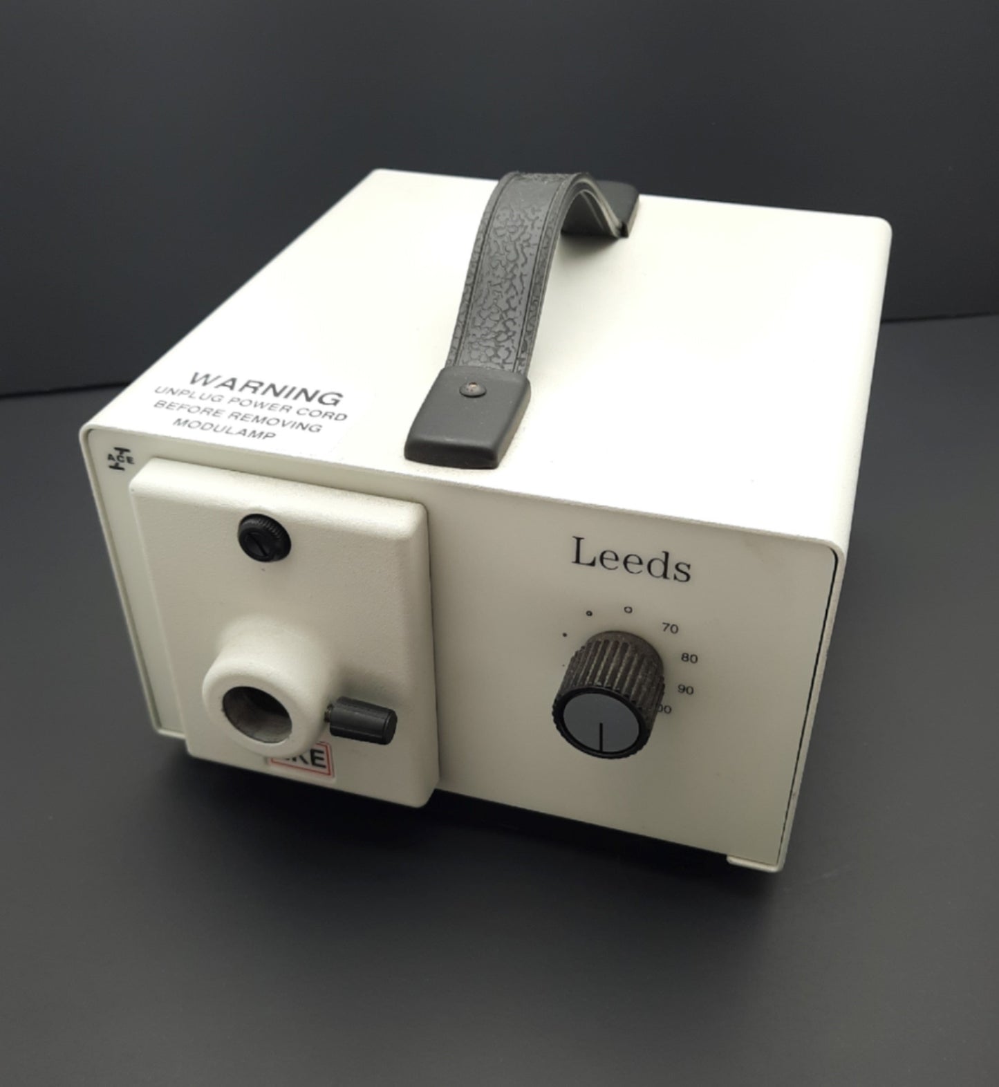 Used Leeds 20500./14 Microscope Fiber Optic Light Source 115-120VAC, 150W EKE