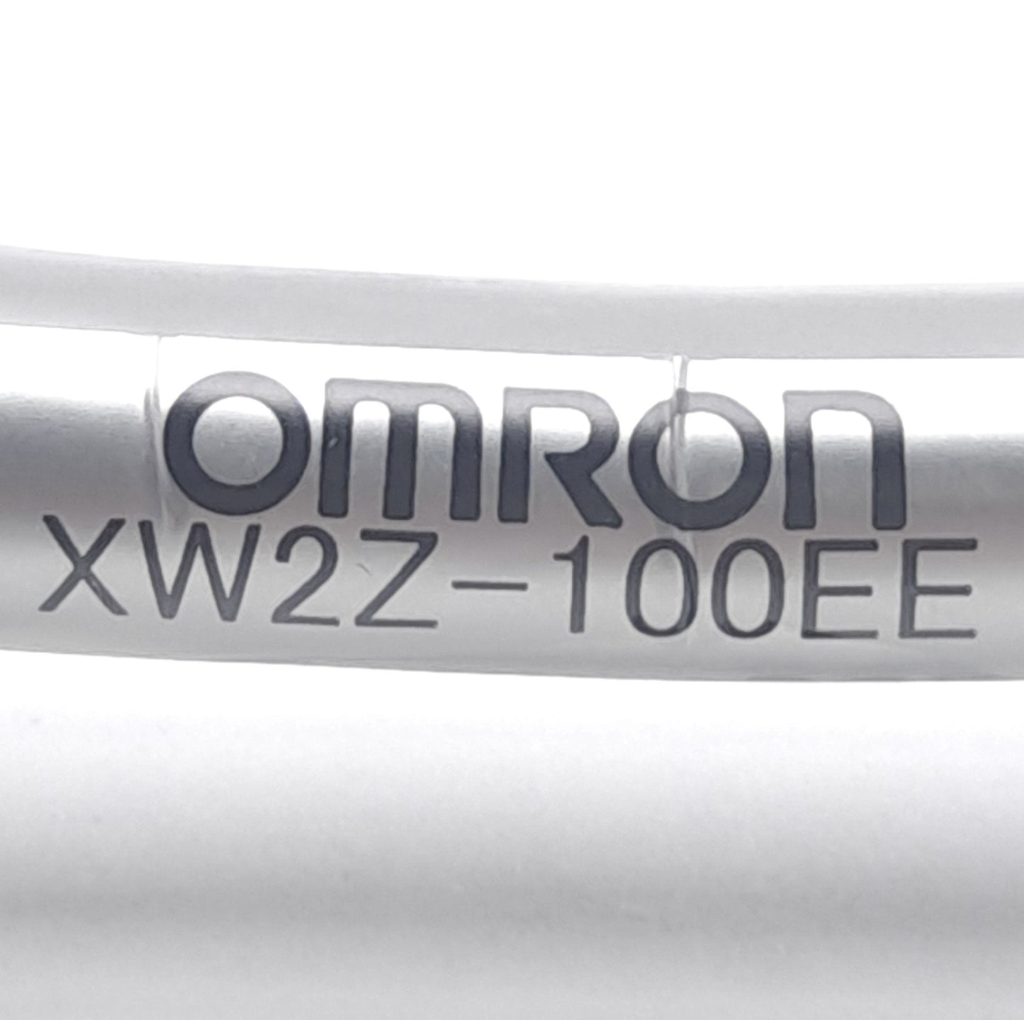 New Omron XW2Z-100EE Connecting Cable for 34-Point Connector-Type I/O Unit, 125VAC