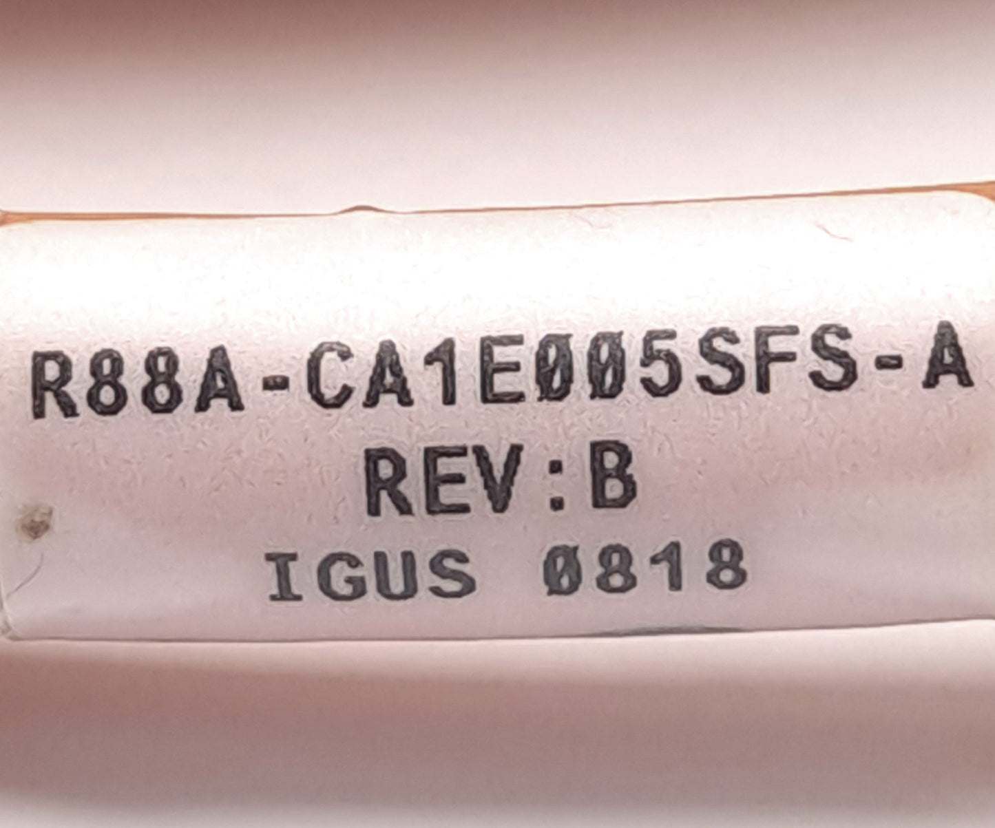 Used Omron R88A-CA1E005SFS-A Power Cable, For R88M-1A/R88D-1SAN-ECT Series, 1000V