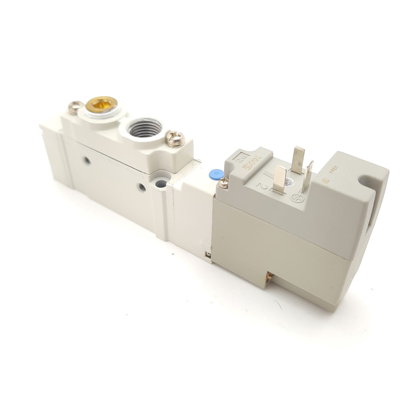 Used SMC SY5120-5DZ-01T Solenoid Valve 5-Port, 2-Pos. 24VDC Coil 1/8" NPTF Ports