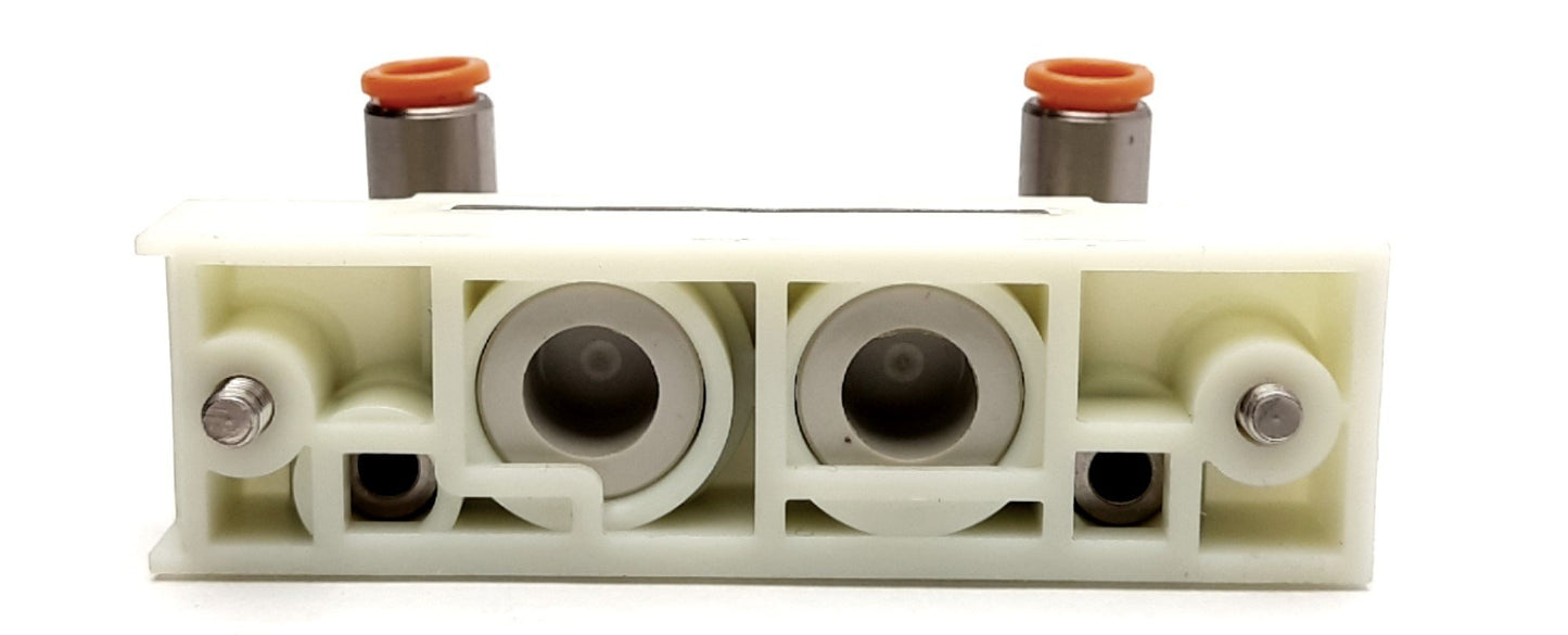 New – Open box Lot of 2 SMC SY70M-6-1AR-00 Pneumatic Port Block Assy, 1/4" P2C For SY5000 MFLD