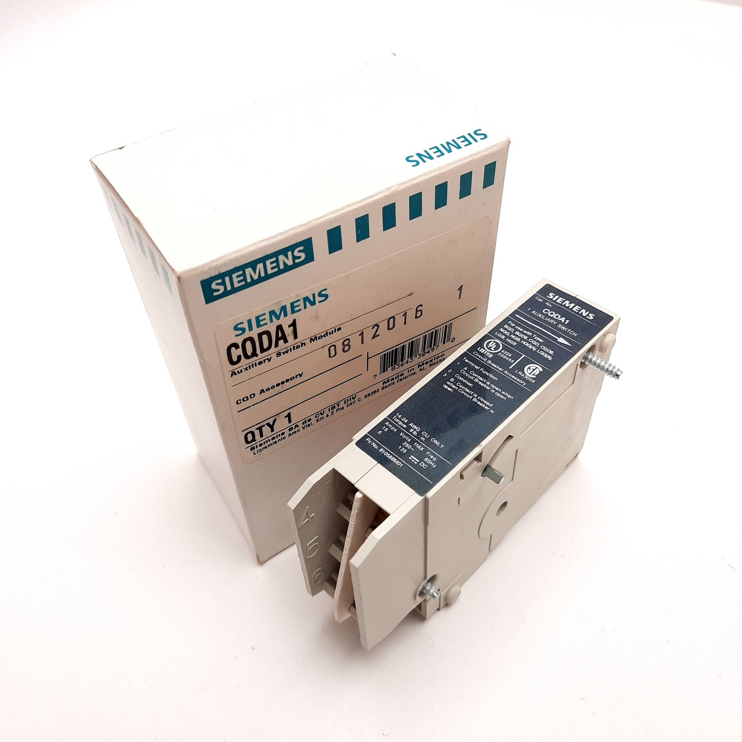 Used Siemens CQDA1 Circuit Breaker Auxiliary Block, 1 Switch, 15A 250VAC 125VDC